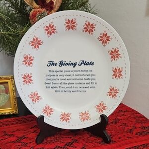 IQ The Giving Plate with Red Snowflake Design